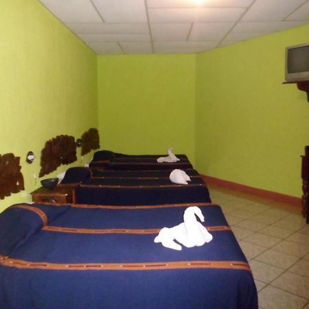 Hoteles Kakchiquel Панахачель Экстерьер фото