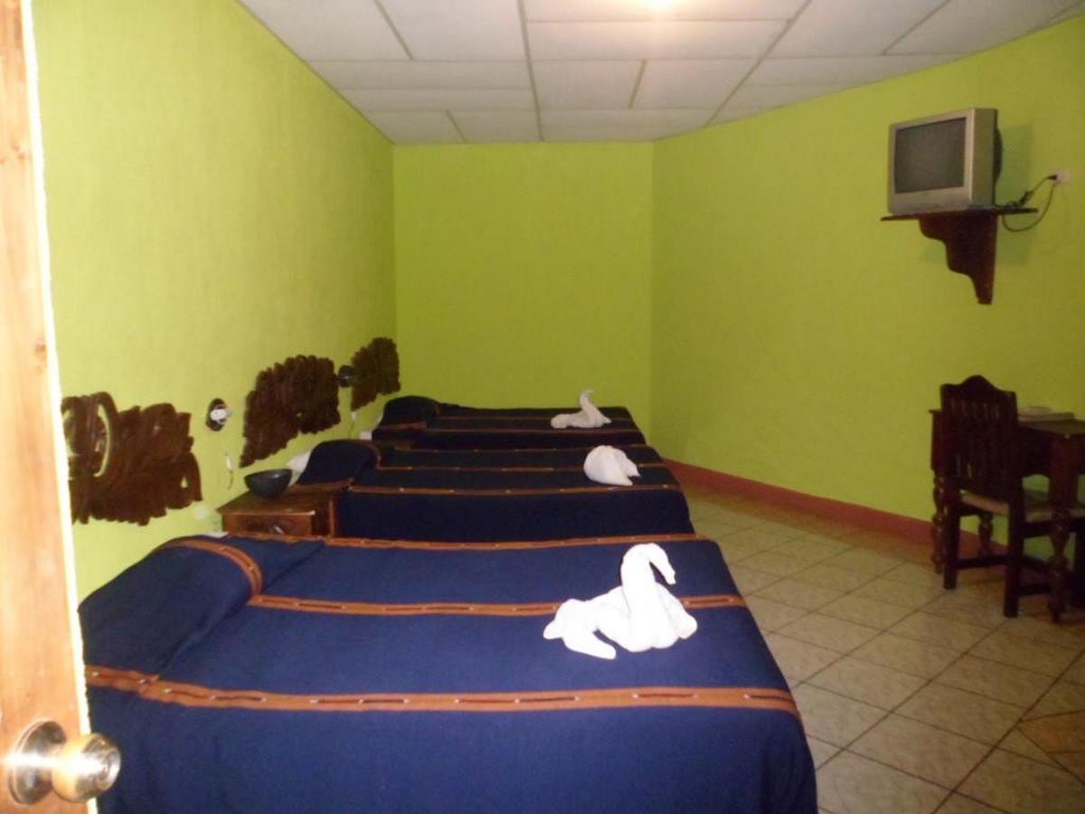 Hoteles Kakchiquel Панахачель Экстерьер фото