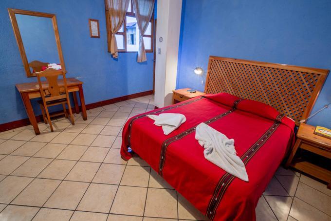 Hoteles Kakchiquel Панахачель Экстерьер фото