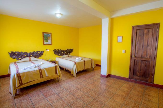 Hoteles Kakchiquel Панахачель Экстерьер фото